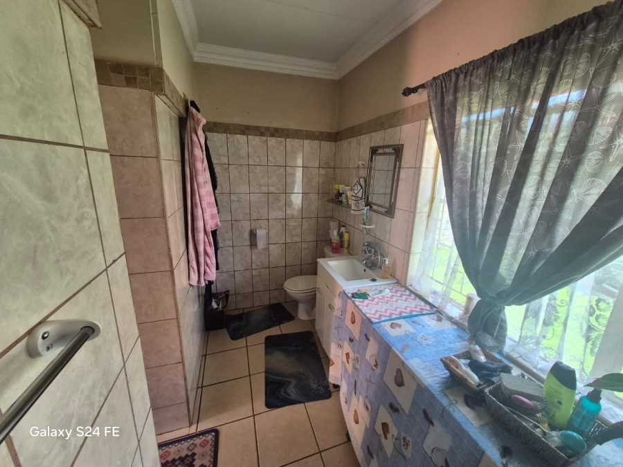 3 Bedroom Property for Sale in Geelhoutpark North West